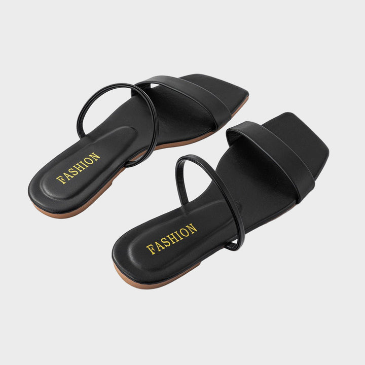 インガー サンダル